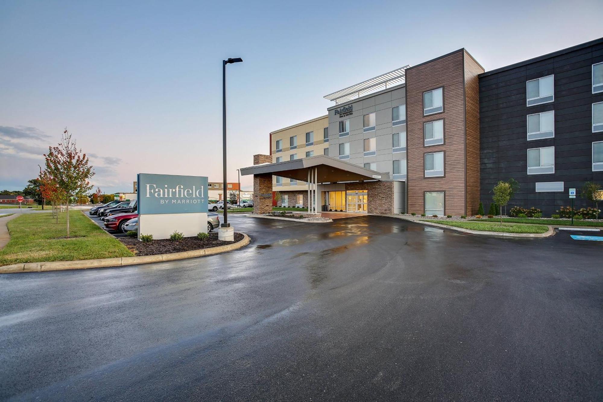 Fairfield Inn & Suites Бардстаун Экстерьер фото