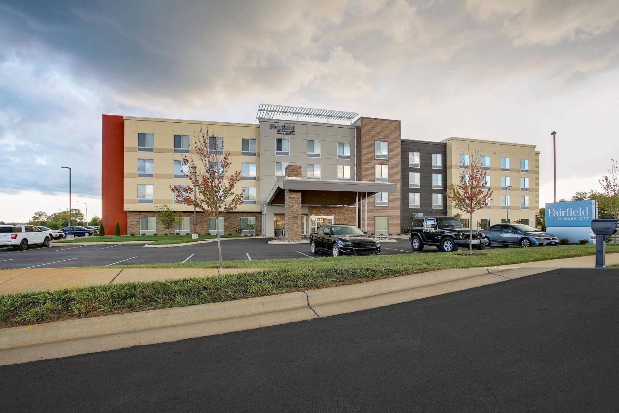 Fairfield Inn & Suites Бардстаун Экстерьер фото